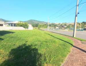 Terreno em Condomnio