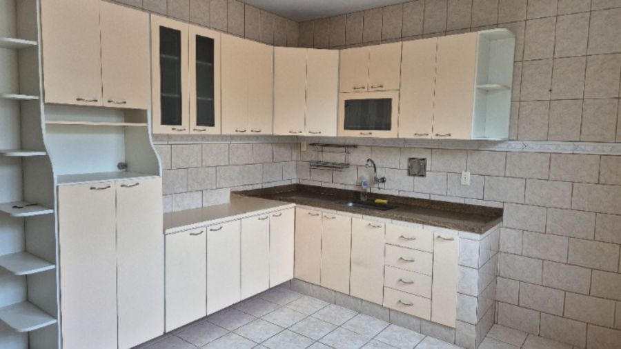 Casa - Aluguel - Centro - Maric� - RJ