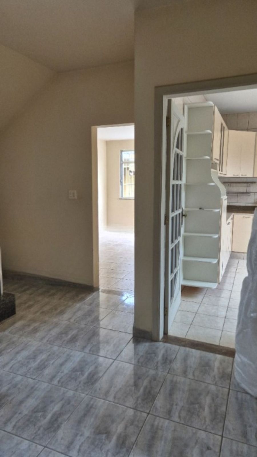 Casa Comercial - Aluguel - Centro - Maric� - RJ